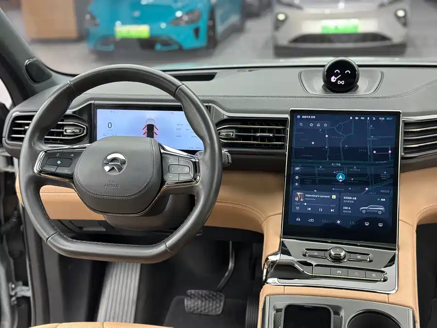 900x675_0_q87_c42_autohomecar__ChxpV2kQB2-AAmdwAAfoHlfik7o503.jpg.webp Used NIO ES8 2020 450KM seven-seater version