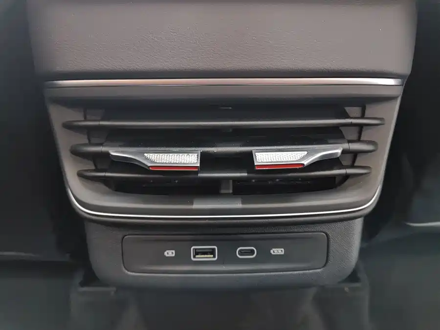 Used Hongqi HS3 PHEV 2025 model 117km Jinwei PLUS version