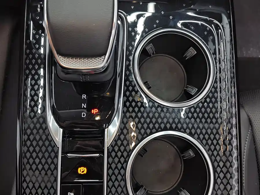 Used Hongqi HS3 PHEV 2025 model 117km Jinwei PLUS version