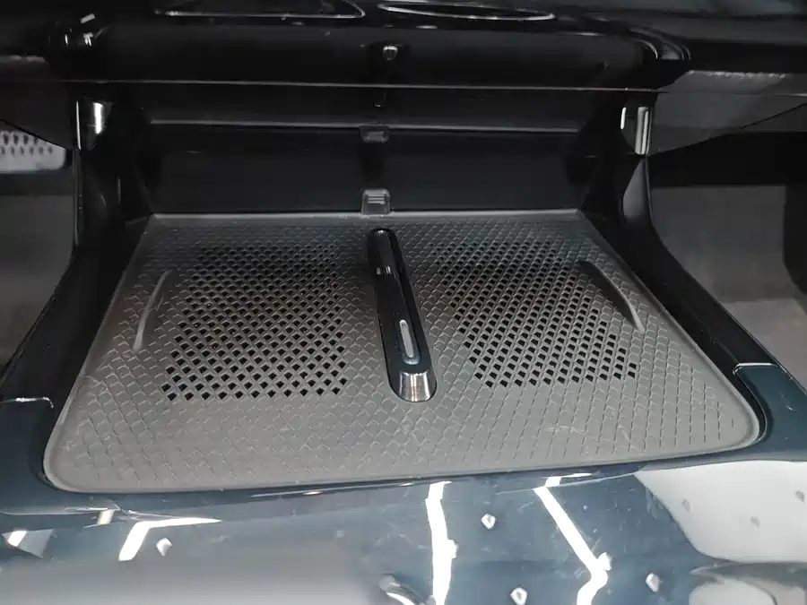 Used Hongqi HS3 PHEV 2025 model 117km Jinwei PLUS version