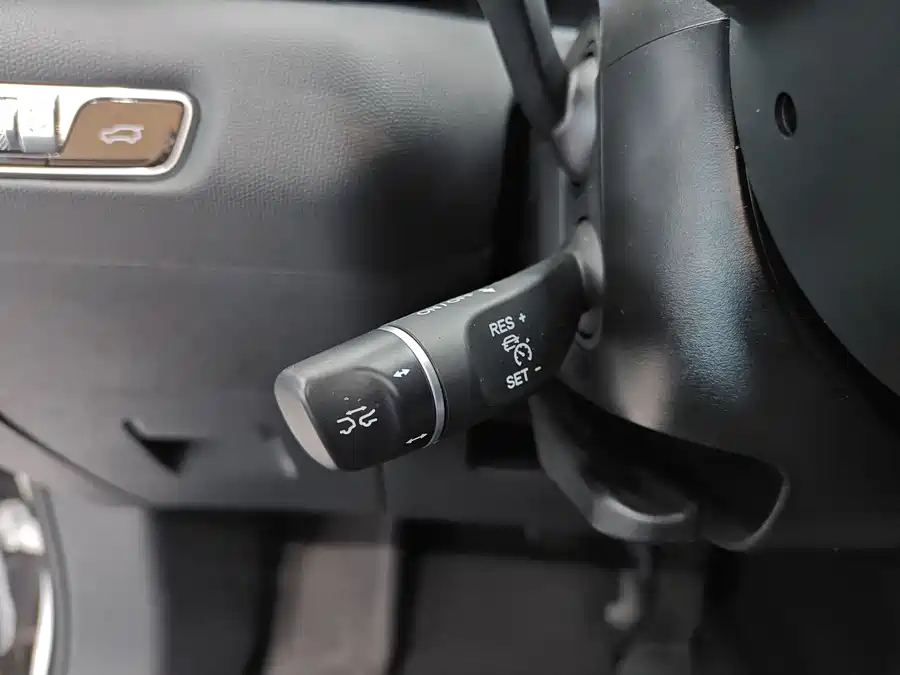 Used Hongqi HS3 PHEV 2025 model 117km Jinwei PLUS version