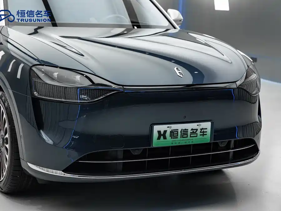 900x675_0_q87_c42_autohomecar__ChxpV2kQLuCAWES-AAPilgH3UYE395.jpg.webp Used AITO M9 2024 extended range Ultra version 52kWh 5-seater version