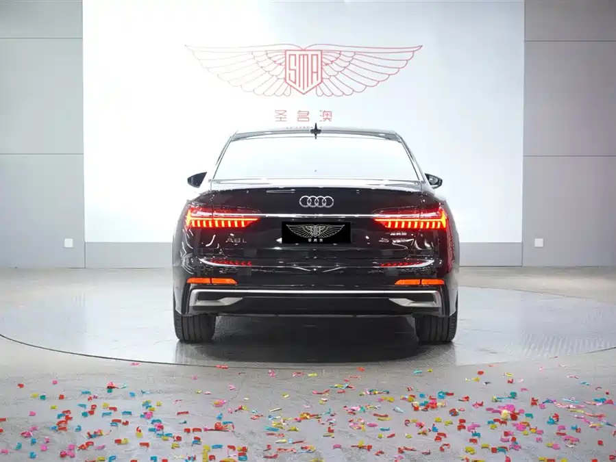 900x675_0_q87_c42_autohomecar__ChxpV2kRfNOAABo8AAFvFtYJTzk780.jpg.webp Used Audi A6L 2023 45 TFSI Premium Dynamic Model