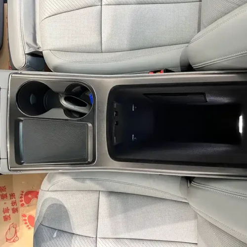 900x675_0_q87_c42_autohomecar__ChxpV2kRlCCAa42zAAyVEqvgDz4128.jpg.webp Used NIO ES8 2020 415KM six-seater version