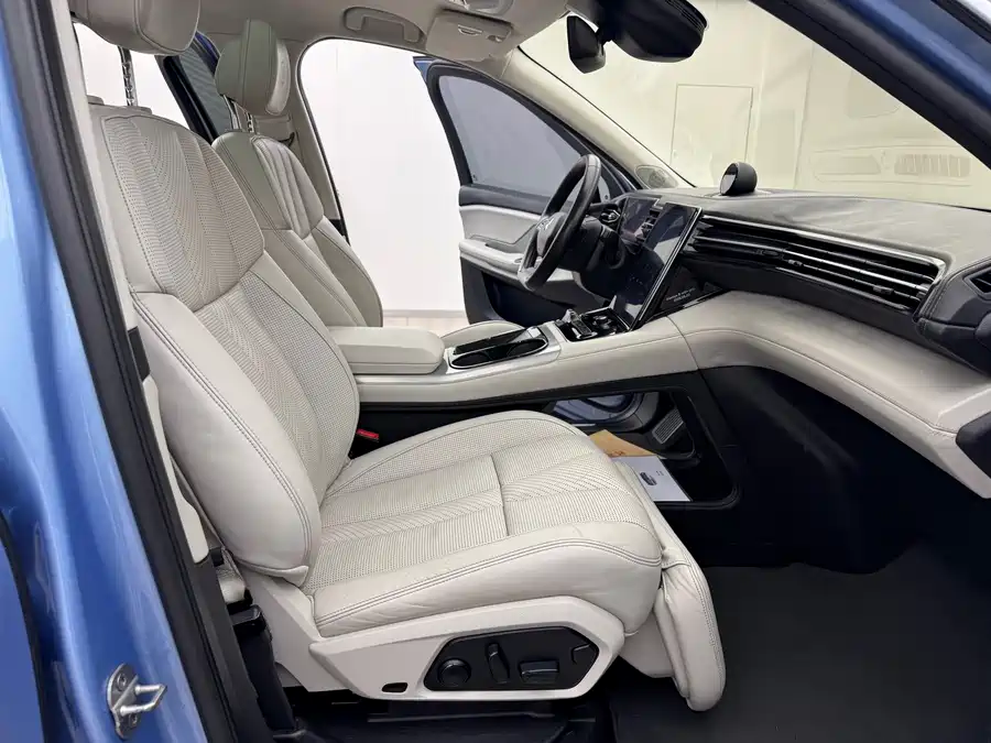 900x675_0_q87_c42_autohomecar__ChxpV2kT9OqAOqPaAAhvLvuIqN4122.jpg.webp Used NIO ES8 2018 Founder Edition