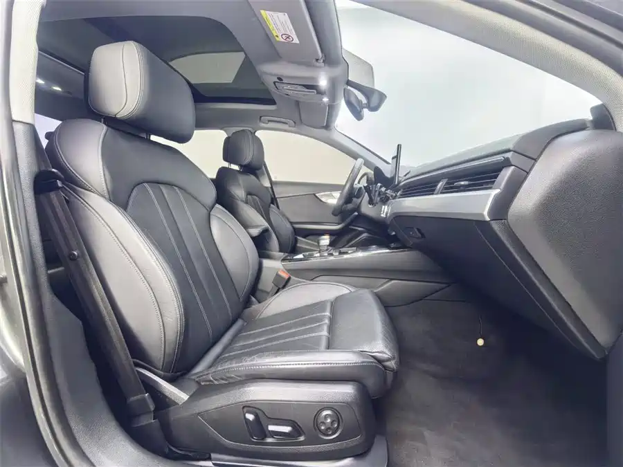 Used Audi A4L 2020 40 TFSI luxury and dynamic model