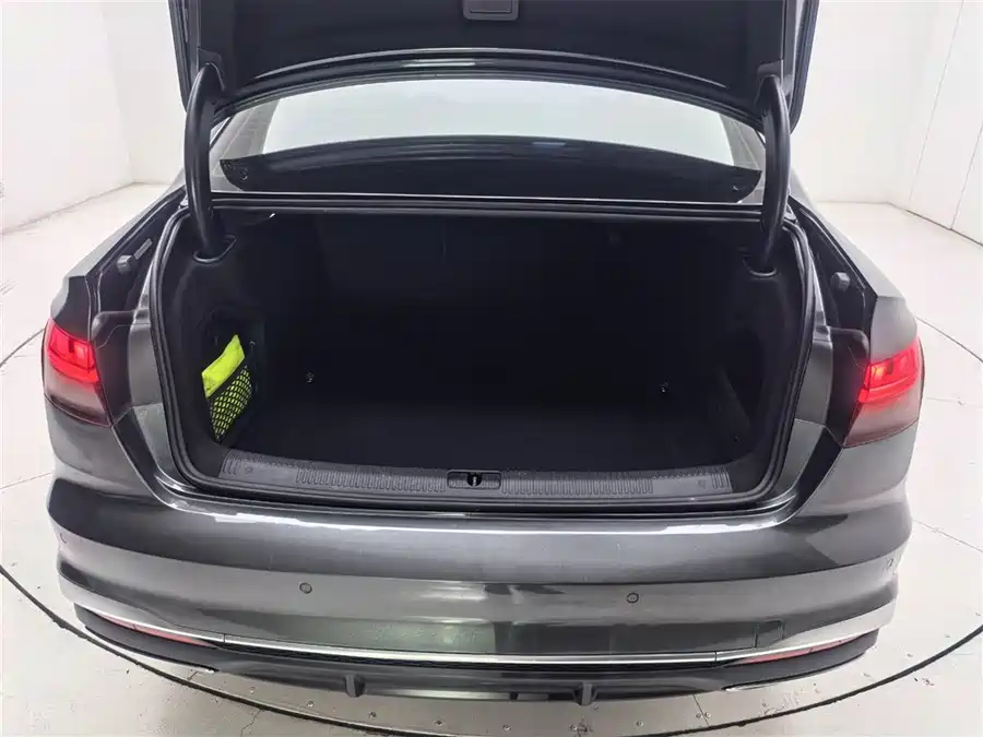 Used Audi A4L 2020 40 TFSI luxury and dynamic model