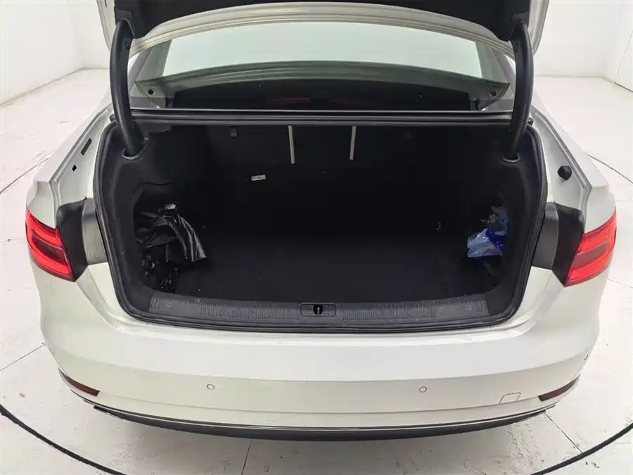 Used Audi A4L 2017 Plus 40 TFSI Fashion Model