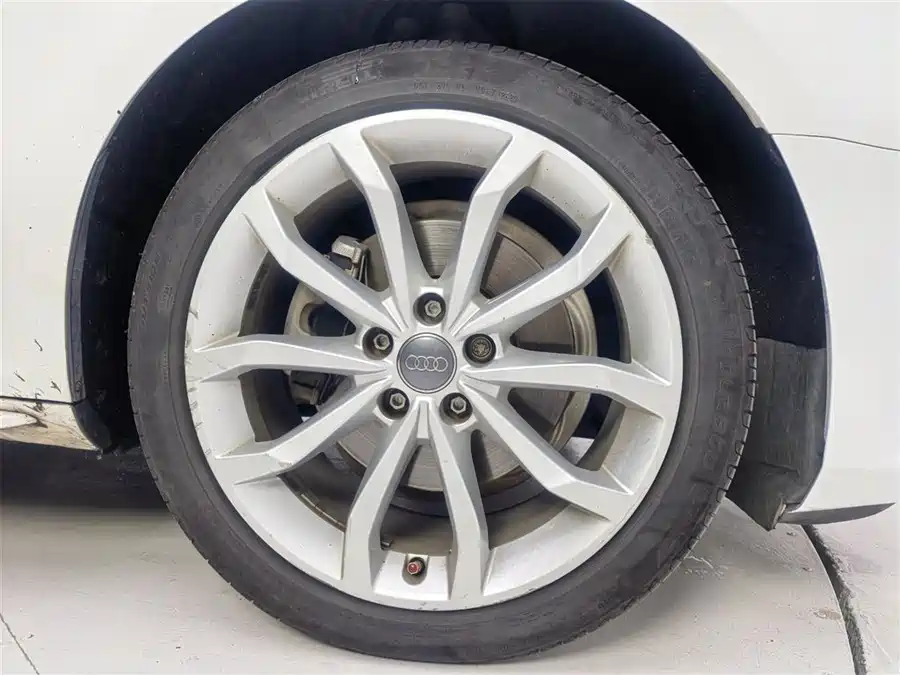 Used Audi A4L 2017 Plus 40 TFSI Fashion Model