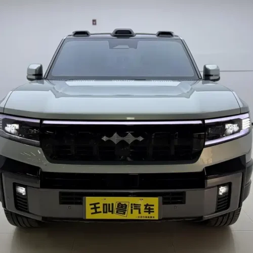 900x675_0_q87_c42_autohomecar__ChxpV2kVuhyADog5AAMgVvLvYYs679.jpg.webp Used BYD Leopard 8 2025 Zhiyong flagship version 7 seats