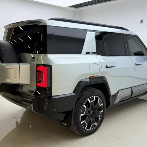 900x675_0_q87_c42_autohomecar__ChxpV2kVuiaAO8vEAAOr1BbV_9w224.jpg.webp Used BYD Leopard 8 2025 Zhiyong flagship version 7 seats