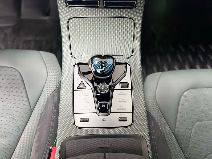 Used BYD Han 2022 EV 610KM four-wheel drive Qianshancui Limited Edition