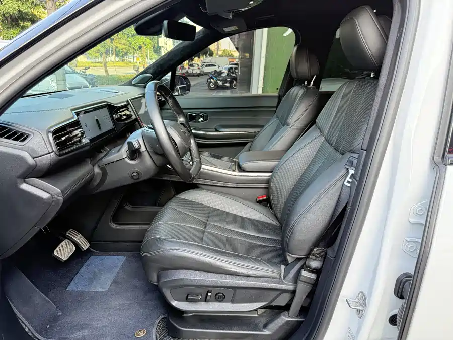 900x675_0_q87_c42_autohomecar__ChxpV2kXLTWAV0jyAAhXkfC0fag867.jpg.webp Used NIO ES8 2020 450KM seven-seater version