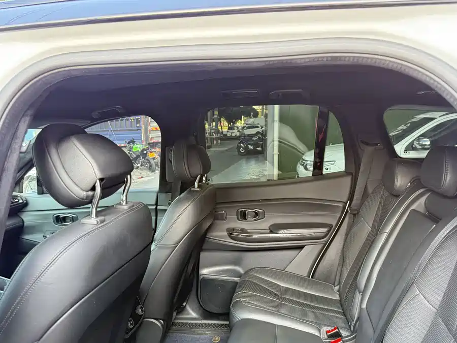 900x675_0_q87_c42_autohomecar__ChxpV2kXLTmACMKPAAXUUEBvVa0983.jpg.webp Used NIO ES8 2020 450KM seven-seater version