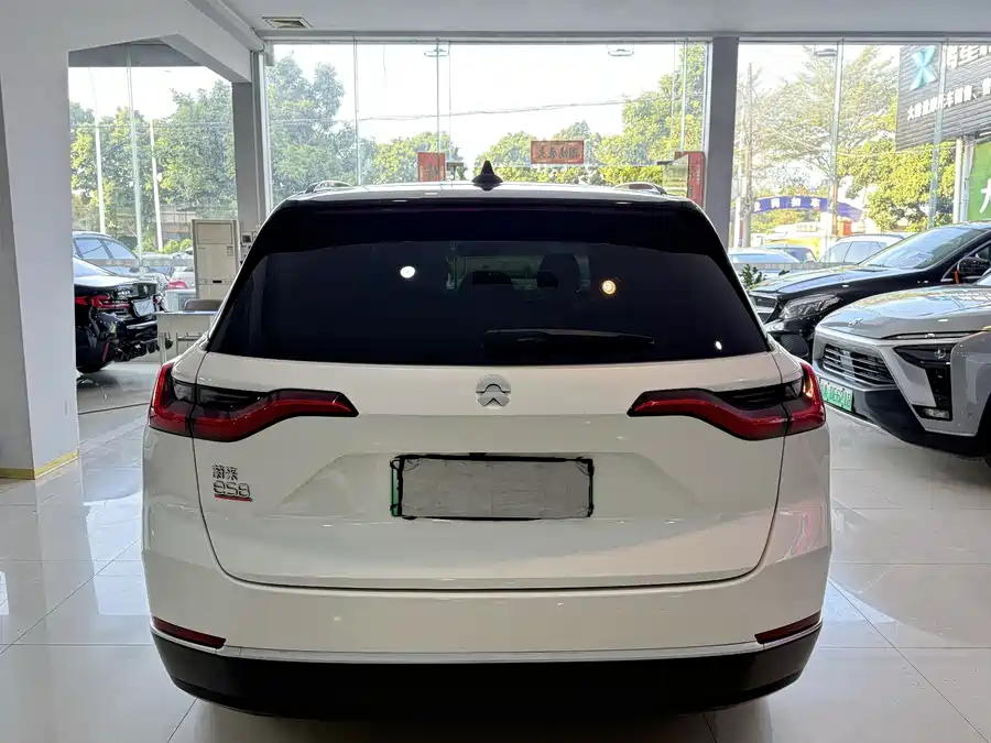 900x675_0_q87_c42_autohomecar__ChxpV2kXLTyAG1cjAATxPrgvwYo257.jpg.webp Used NIO ES8 2020 450KM seven-seater version