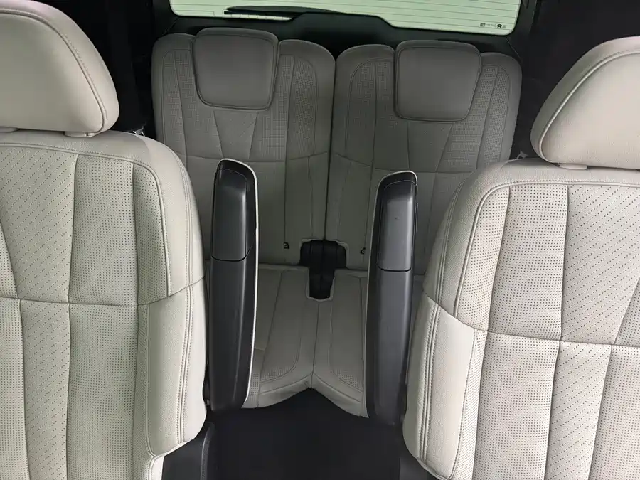 900x675_0_q87_c42_autohomecar__ChxpV2kYIqeAKi5rAArg2WVKBsU156.jpg.webp Used NIO ES8 2020 450KM six-seater version