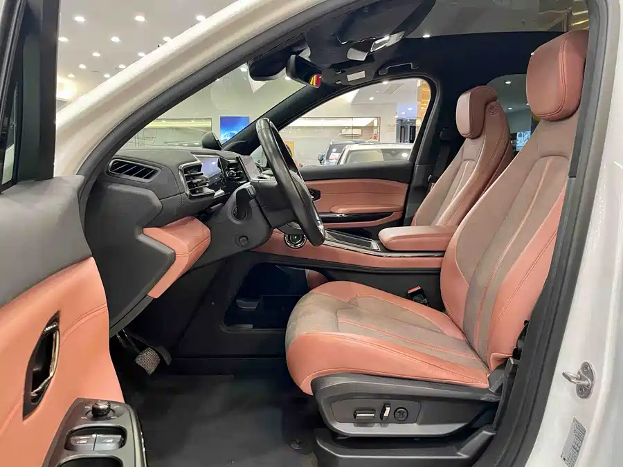 900x675_0_q87_c42_autohomecar__ChxpV2kZOGOADgZ2AAWmwi4NZ0w822.jpg.webp Used NIO EC6 2020 430KM Sports Edition