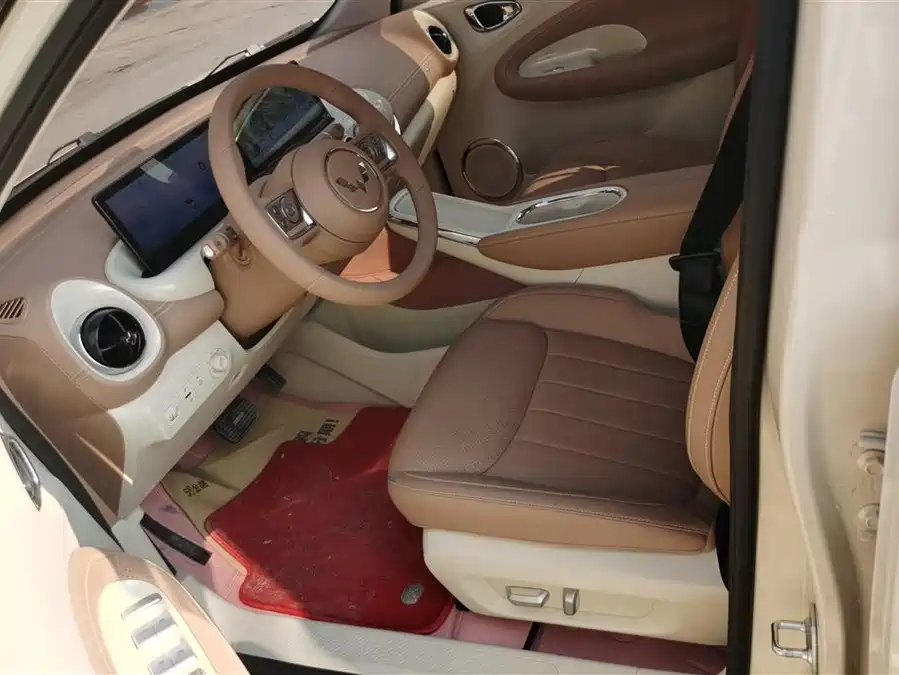 900x675_0_q87_c42_autohomecar__ChxpV2k_ZwKAfC82AAFuQnoYICM471.jpg.webp Used Wuling Bingo 2025 model 333km Lingxi exclusive model