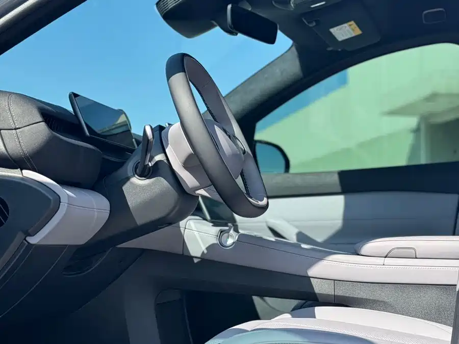 Used NIO EC6 2024 model 75kWh