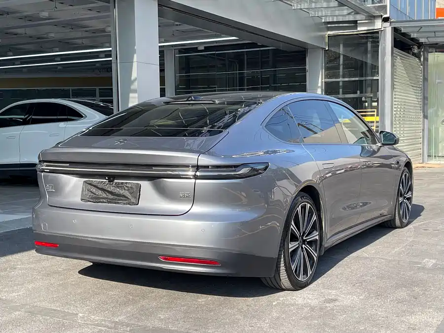 900x675_0_q87_c42_autohomecar__ChxpV2k_wzSAG9TXAApyOjoYG5k845.jpg.webp Used NIO ET7 2024 100kWh Executive Signature Edition