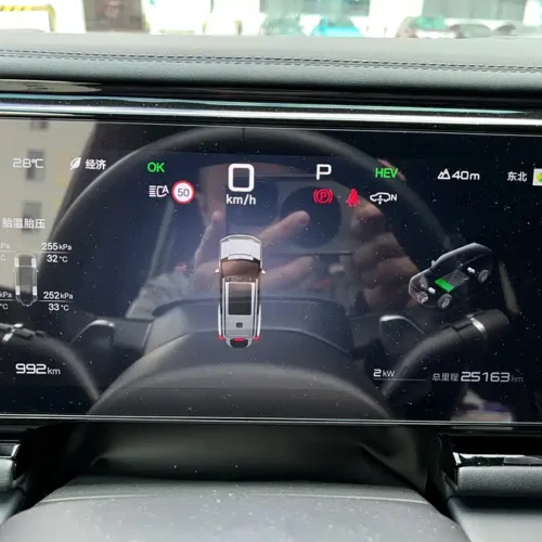 900x675_0_q87_c42_autohomecar__ChxpV2kazIuAJLH7AAkPocPunZ0942.jpg.webp Used BYD Leopard 8 2025 Zhiyong flagship version 7 seats