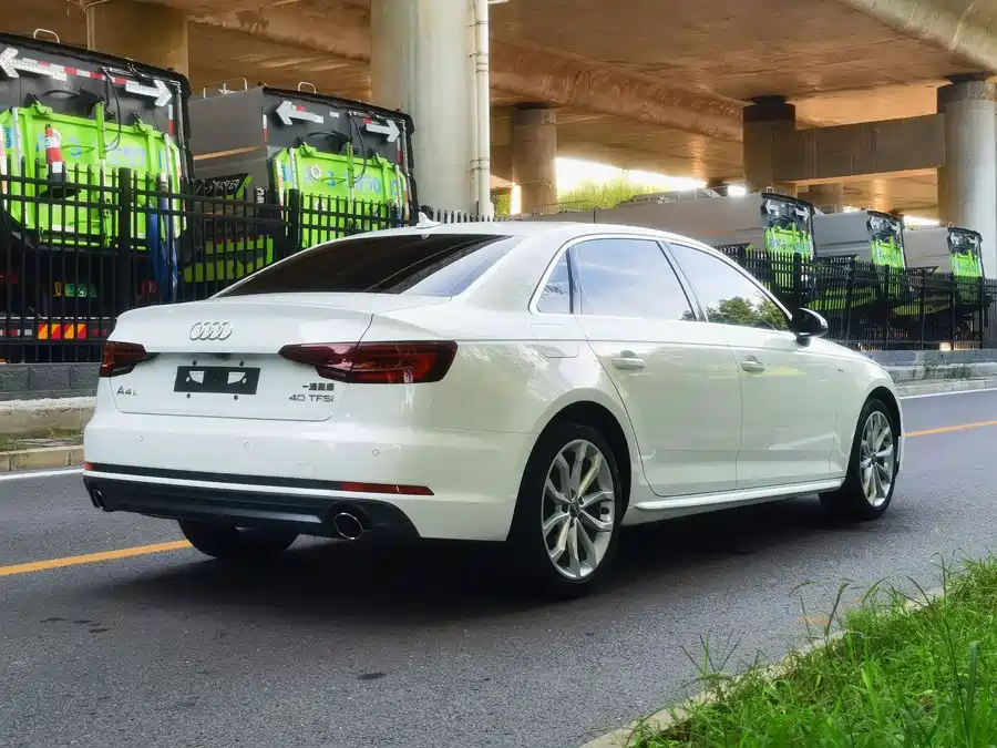 Used Audi A4L 2018 30th Anniversary Model 40 TFSI Fashion Model