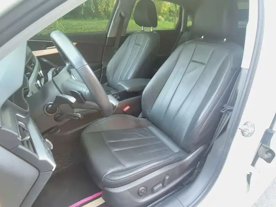 Used Audi A4L 2018 30th Anniversary Model 40 TFSI Fashion Model