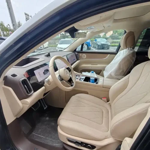 900x675_0_q87_c42_autohomecar__ChxpV2kemQiABZrAAAhTp28evcY534.jpg.webp Used AITO M9 2024 extended range Ultra version 52kWh 6-seater version