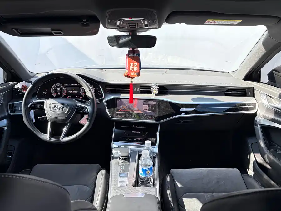 900x675_0_q87_c42_autohomecar__ChxpV2kf-C2AYPndAAjol2PyZYk431.jpg.webp Used Audi A6L 2024 45 TFSI Premium Dynamic Model