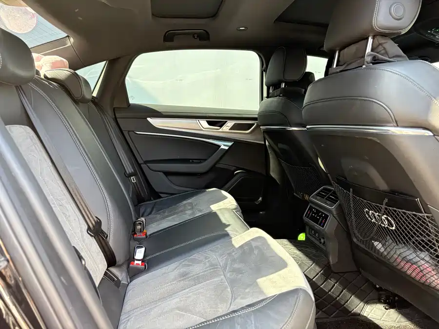 900x675_0_q87_c42_autohomecar__ChxpV2kf-C6AMyTmAAkl8gwadOk797.jpg.webp Used Audi A6L 2024 45 TFSI Premium Dynamic Model