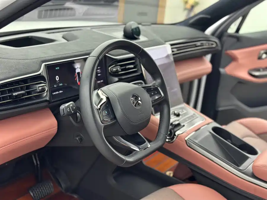 900x675_0_q87_c42_autohomecar__ChxpV2khgC2AWceyAAYQna0CQAA045.jpg.webp Used NIO EC6 2020 615KM Performance Edition