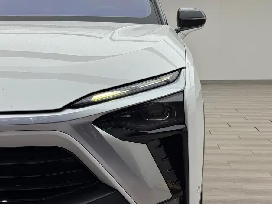 900x675_0_q87_c42_autohomecar__ChxpV2kiedeAWXTSAAXrTzNKl8c786.jpg.webp Used NIO ES8 2020 415KM Signature Edition Six-Seater Edition