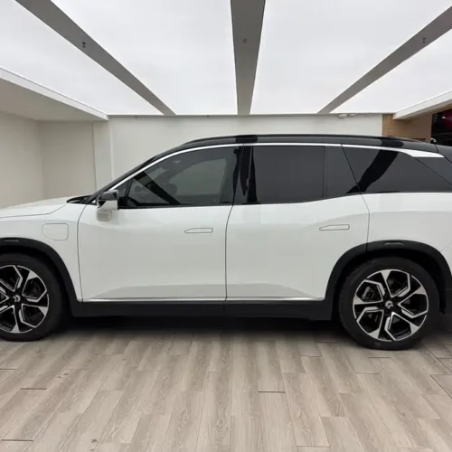 900x675_0_q87_c42_autohomecar__ChxpV2kiediAPcTSAAcw48hw94Q955.jpg.webp Used NIO ES8 2020 415KM Signature Edition Six-Seater Edition