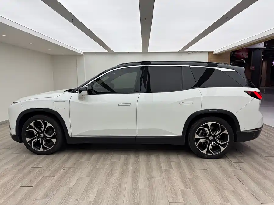 900x675_0_q87_c42_autohomecar__ChxpV2kiediAPcTSAAcw48hw94Q955.jpg.webp Used NIO ES8 2020 415KM Signature Edition Six-Seater Edition