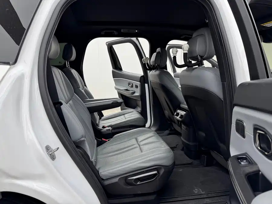 900x675_0_q87_c42_autohomecar__ChxpV2kiedyAbnooAAbFBFKOjGU970.jpg.webp Used NIO ES8 2020 415KM Signature Edition Six-Seater Edition