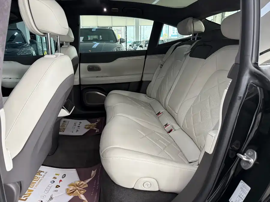 Used NIO ET7 2022 model 100kWh first edition