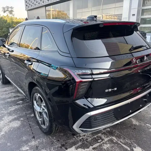 900x675_0_q87_c42_autohomecar__ChxpV2kjvjCAZCvQAA5hmyuGbMQ625.jpg.webp Used Hongqi HS3 PHEV 2024 115km Jinwei Edition