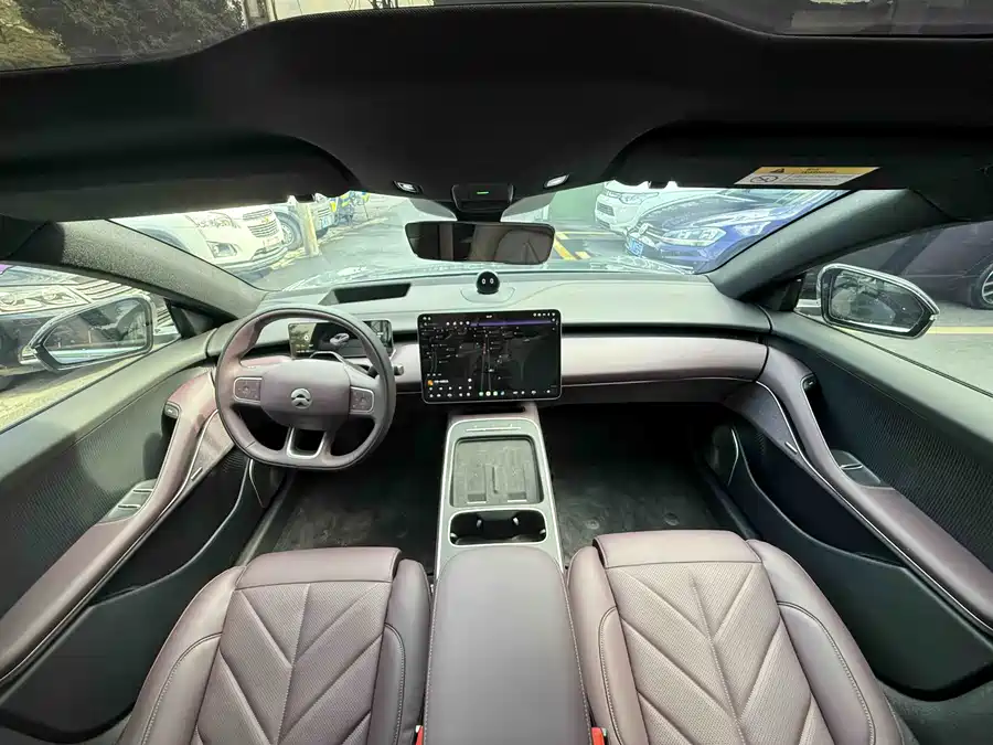 900x675_0_q87_c42_autohomecar__ChxpV2kkV72ABMa0AAXj-gv8O5I917.jpg.webp Used NIO ET5T 2025 75kWh Touring