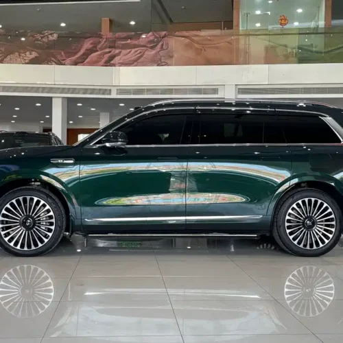 900x675_0_q87_c42_autohomecar__ChxpV2kmms-AbEr-AAkGZkGOO5M871.jpg.webp Used AITO M9 2024 extended range Max version 42kWh 6-seater version