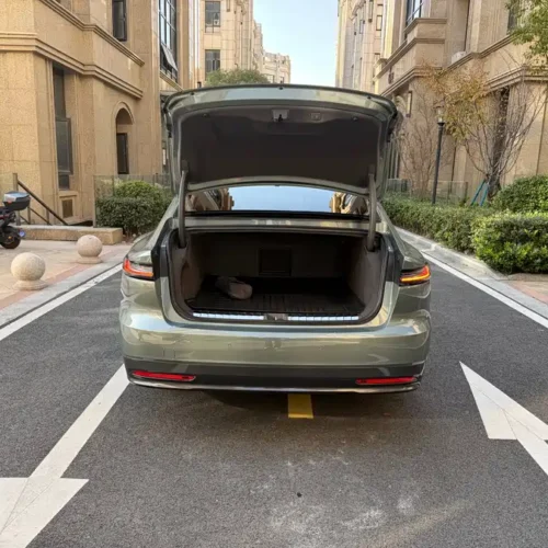 900x675_0_q87_c42_autohomecar__ChxpV2kmrneACLL3AA_NHd8qTVY925.jpg.webp Used NIO ET7 2022 model 100kWh first edition