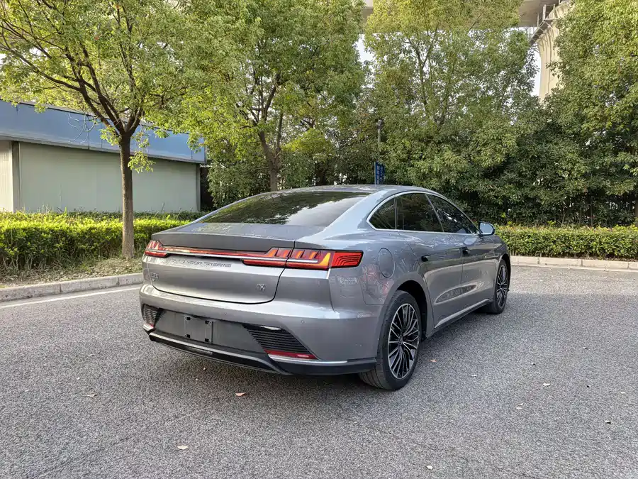 Used BYD Han 2021 EV standard range version luxury model