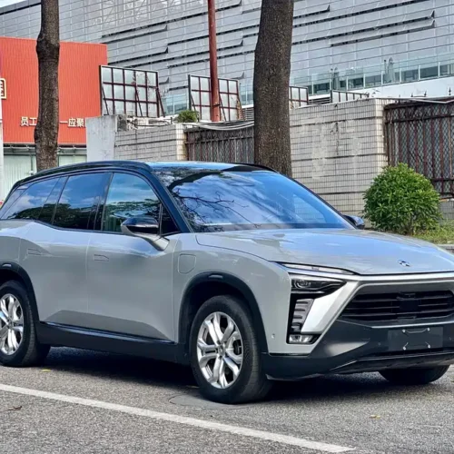 900x675_0_q87_c42_autohomecar__ChxpV2kqg5qAaW5VABAFVi0Aqjk057.jpg.webp Used NIO ES8 2022 75kWh six-seater version