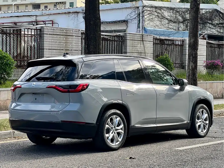 900x675_0_q87_c42_autohomecar__ChxpV2kqg6SAIKBGAA8CaEBZpNM172.jpg.webp Used NIO ES8 2022 75kWh six-seater version