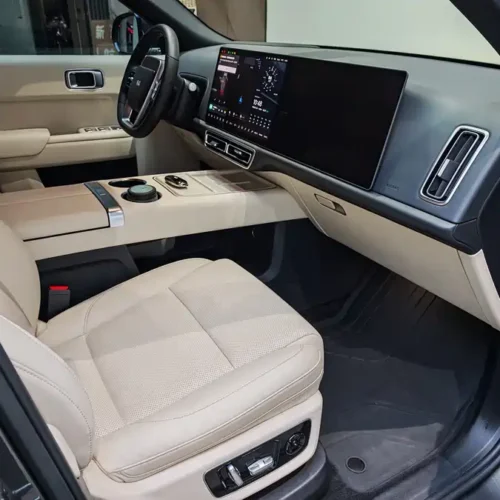 900x675_0_q87_c42_autohomecar__ChxpV2ktBuGAZWcuAAcNMG6BWRo152.jpg.webp Used Li Auto L9 2023 Pro