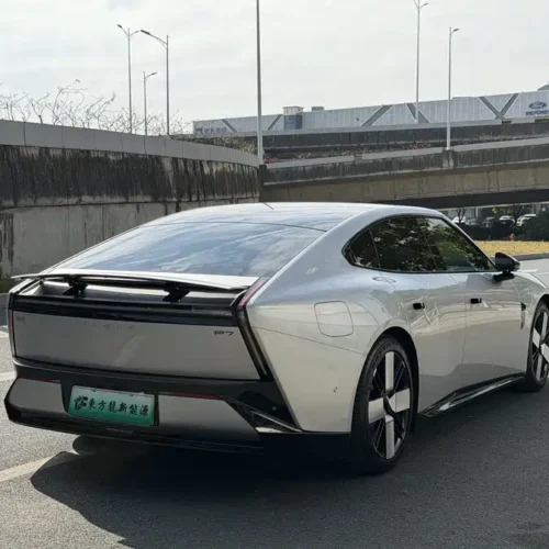 900x675_0_q87_c42_autohomecar__ChxpV2ktXJyAeyrxAArO5frO2u4119.jpg.webp Used Xpeng P7 2025 702 Long Battery Life Ultra