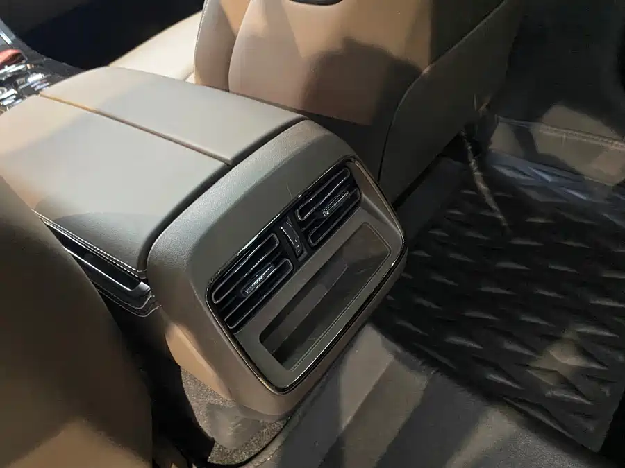 900x675_0_q87_c42_autohomecar__ChxpV2ktYNSABDDTAAjKRteFqls500.jpg.webp Used BYD Han 2020 DM four-wheel drive performance version luxury model