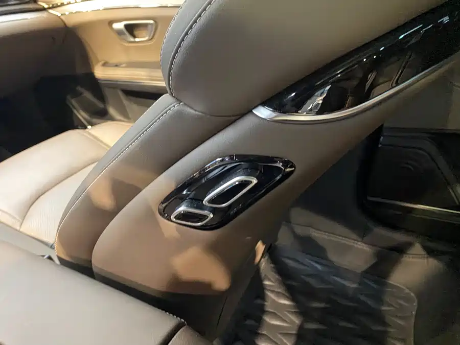 900x675_0_q87_c42_autohomecar__ChxpV2ktYNWAQiJpAAhv2SXDHA8521.jpg.webp Used BYD Han 2020 DM four-wheel drive performance version luxury model