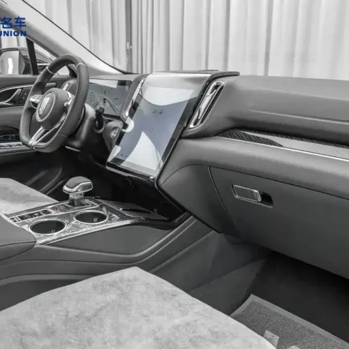 900x675_0_q87_c42_autohomecar__ChxpV2kugNyAUcubAASepnc7JPE337.jpg.webp Used Hongqi HS3 PHEV 2024 115km Jinwei Edition