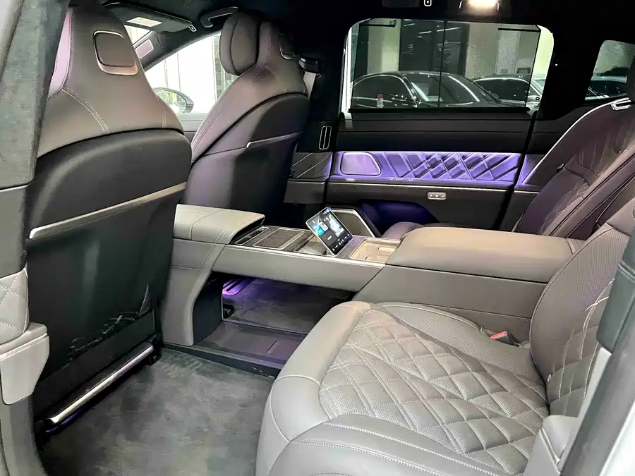 Used NIO ET9 2025 model 102kWh