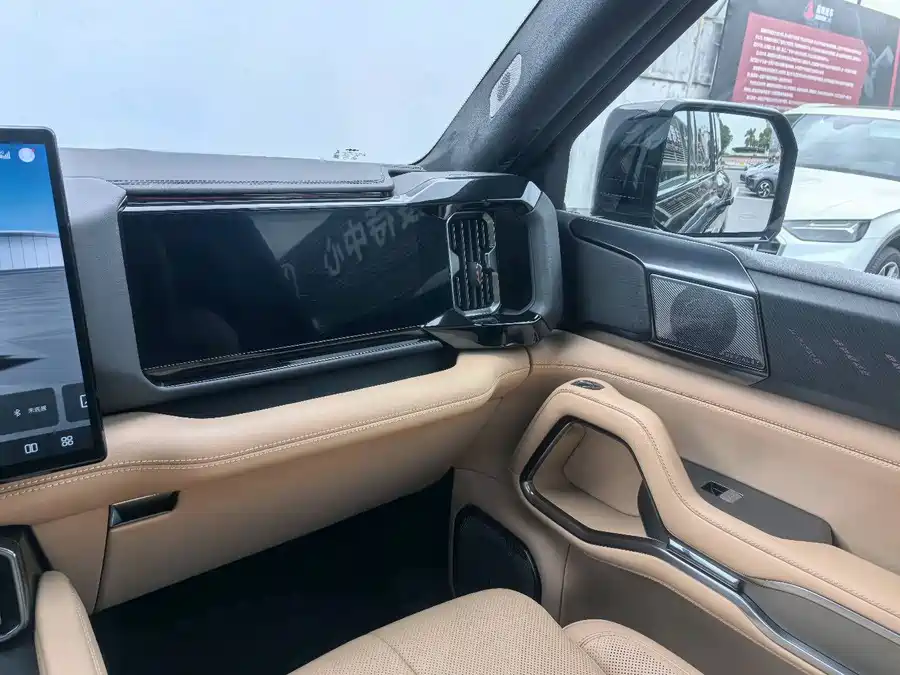 900x675_0_q87_c42_autohomecar__ChxpV2kv2kKAekO3AALWkksknck646.jpg.webp Used BYD Leopard 8 2025 Zhiyong flagship version 7 seats